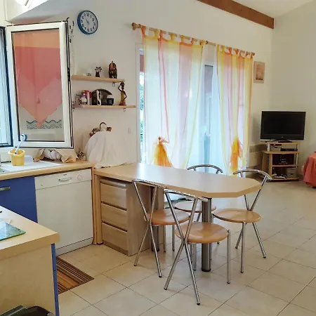 Favona Apartamento